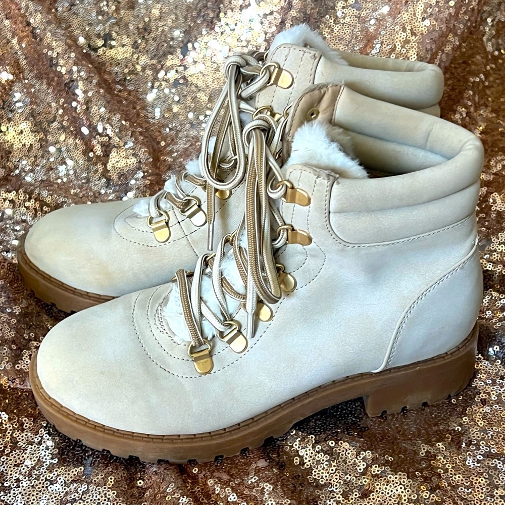 Women’s 6 Alba Cream Lace-Up Winter Boots